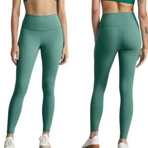 Everlane Perform Regular Leggings Activewear Women's High rise Mint Green sz L.
